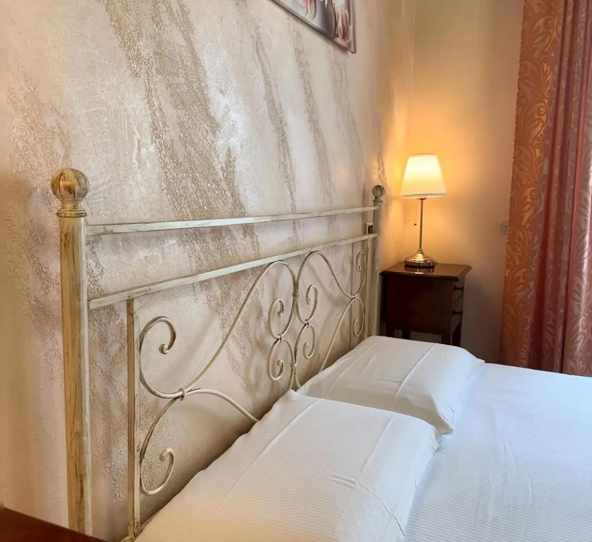 Bed and Breakfast Relais Ponte Pietra Verona 2*,