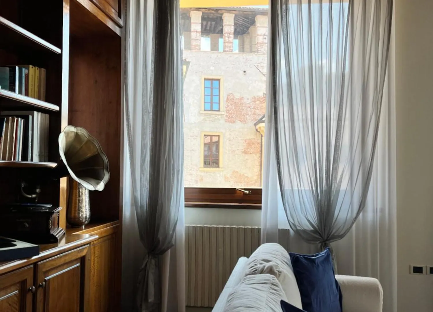 Relais Ponte Pietra 2*, Verona
